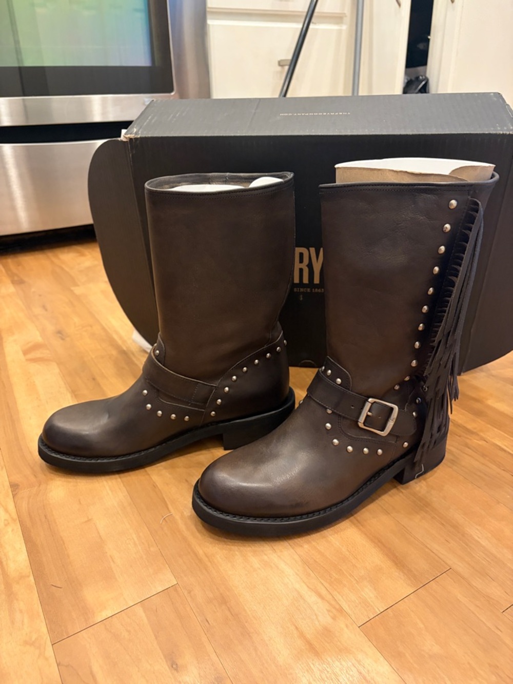 NWT FRYE Viv Engineer Boots - Studded Fringe Leather Mid-Calf SALE 1 day ONLY - Picture 4 of 12